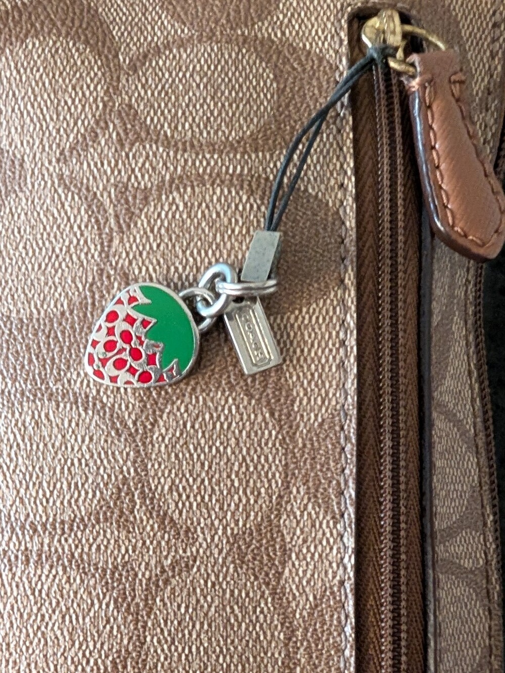 Vintage Coach Y2K Enamel Signature C Strawberry Phone Bag Charm Rare